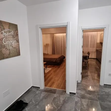 Coresi Luxury Sinuhe Residents For 4 *