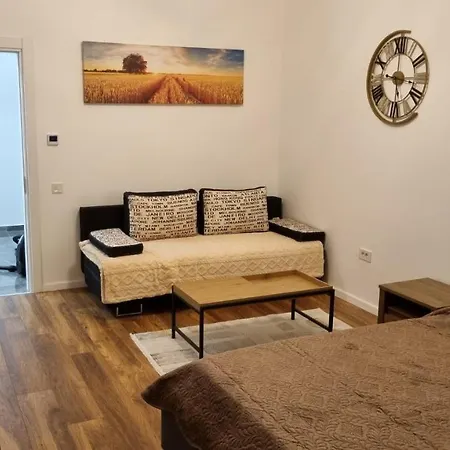 Coresi Luxury Sinuhe Residents For 4 Apartment Brasov
