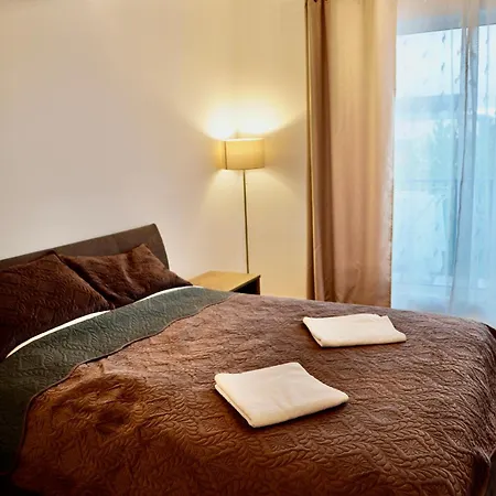 Apartment Coresi Luxury Sinuhe Residents For 4 *